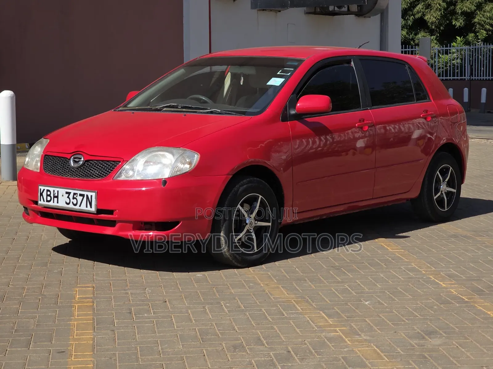 Toyota Corolla RunX 2003 Red