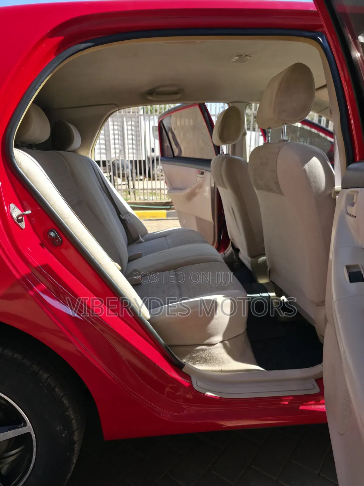 Toyota Corolla RunX 2003 Red