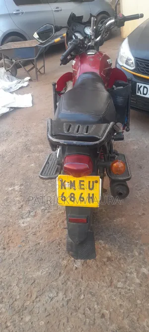 TVS HLX Plus ES 2020 Red