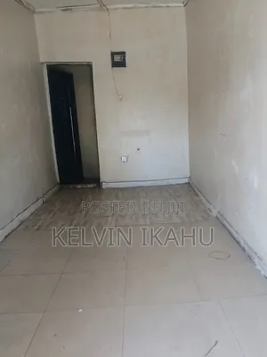 Vacant Shop