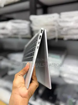 Laptop HP EliteBook 1040 G8 32GB Intel Core i7 SSD 512GB