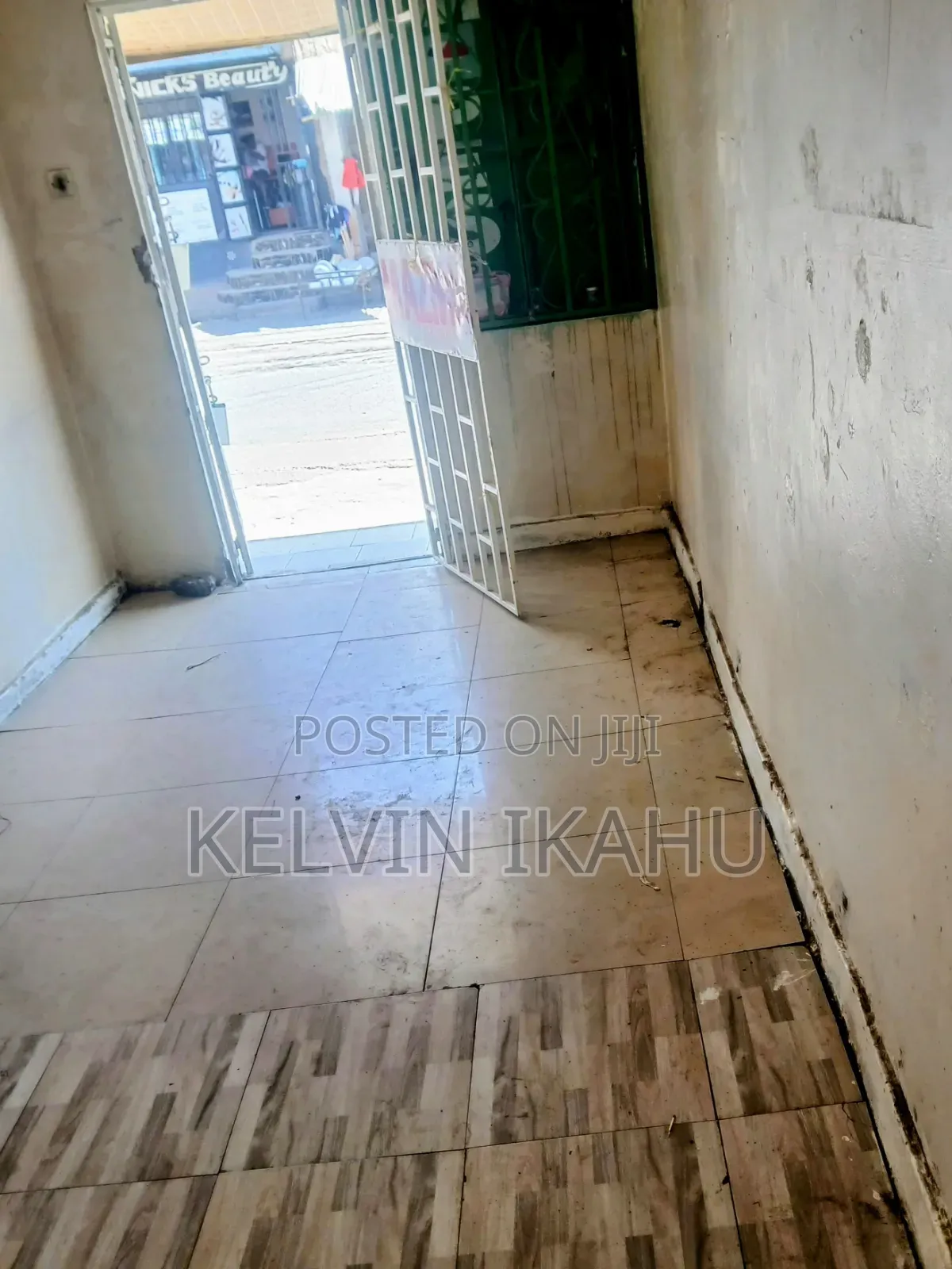 Vacant Shop