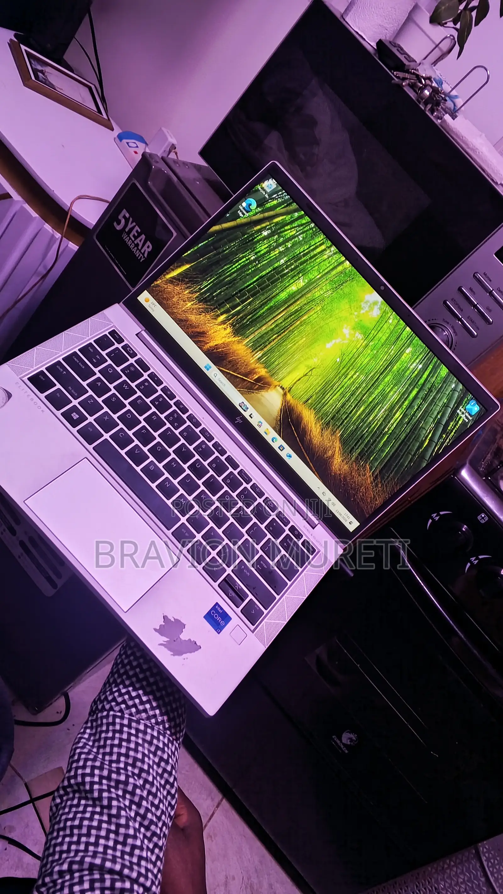 Laptop HP EliteBook 830 G8 16GB Intel Core i7 SSD 512GB