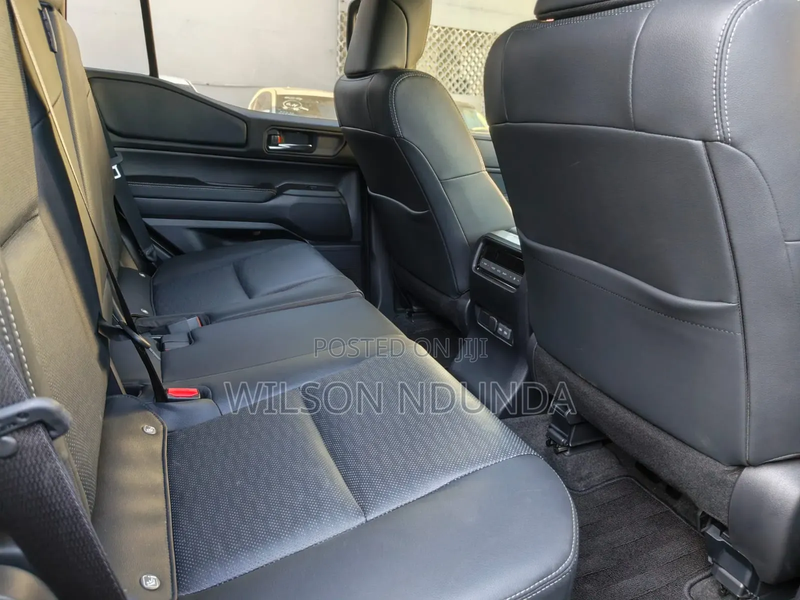 Toyota Land Cruiser Prado 2024 Gray