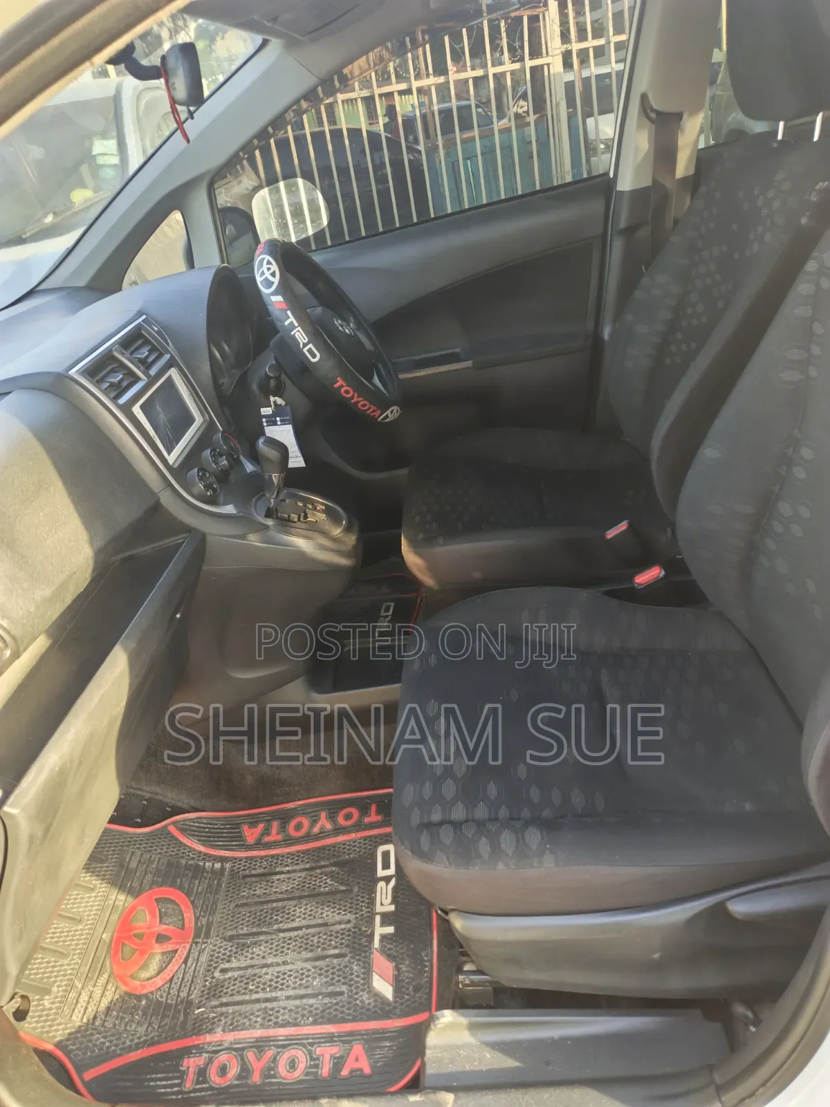 Toyota Ractis 2010 White