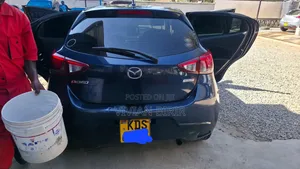 Mazda Demio 2017 Blue