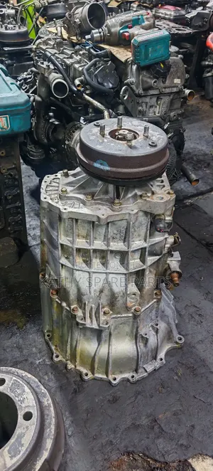 Gear Box Canter HD 5 Speed