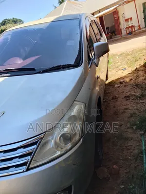 Nissan Presage 2007 Silver