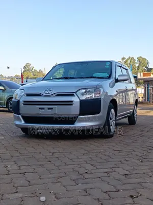 Toyota Succeed 2019 Silver