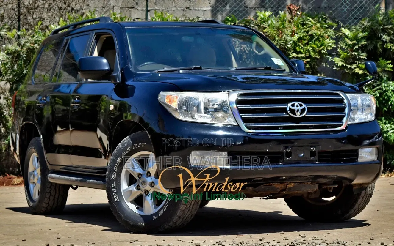 Toyota Land Cruiser 2010 Black