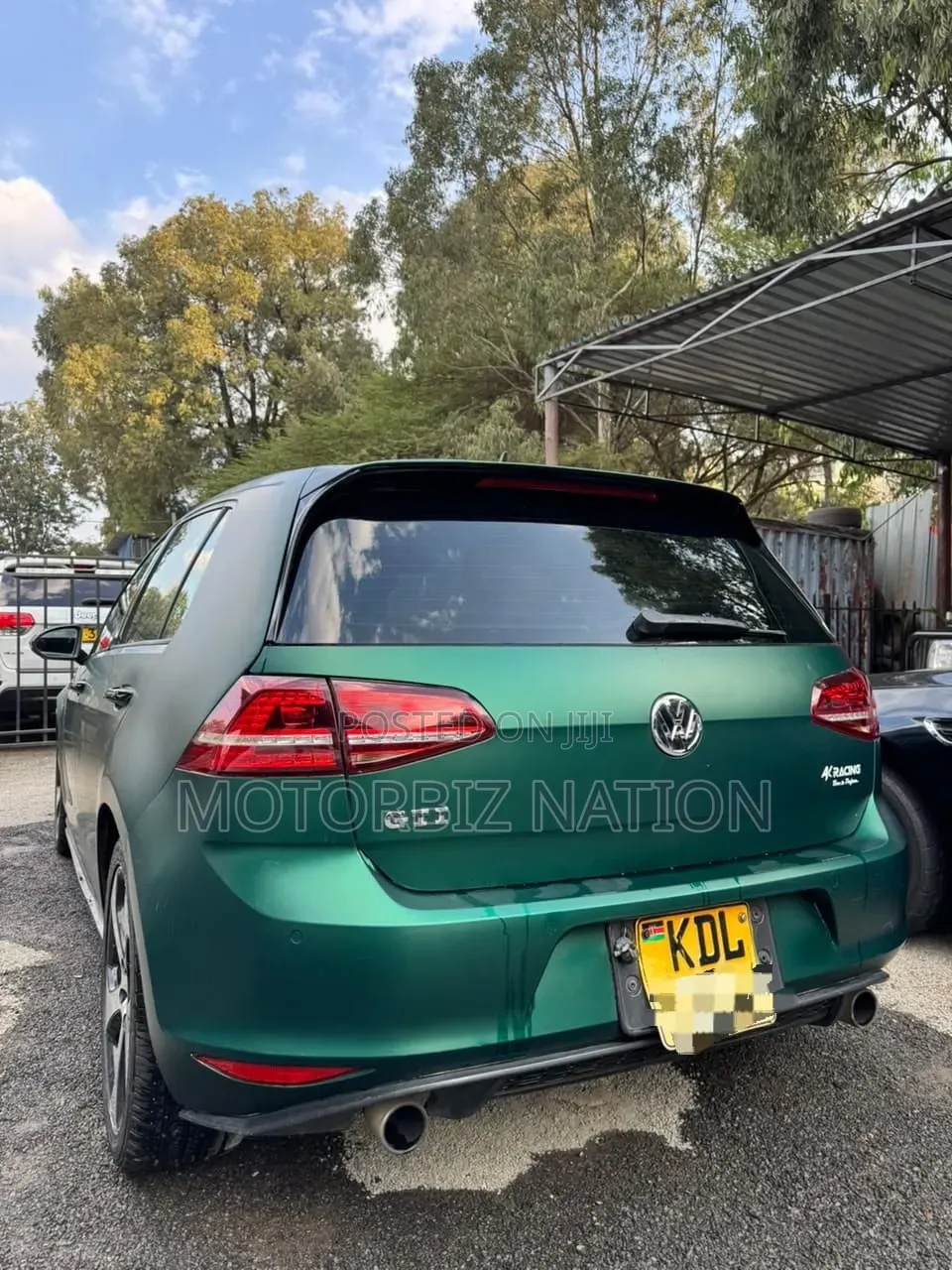 Volkswagen Golf 2016 Green