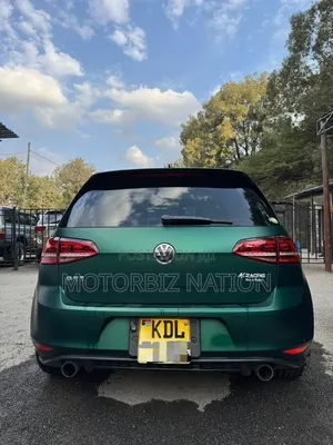 Volkswagen Golf 2016 Green