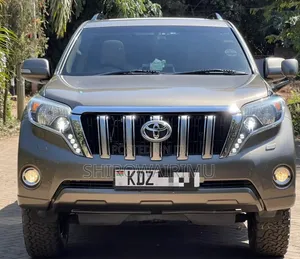Toyota Land Cruiser Prado 2016 Brown