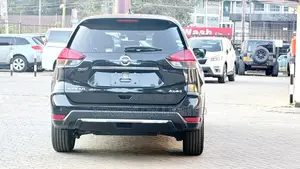 Nissan X-Trail 2.0 Petrol FWD 2019 Black