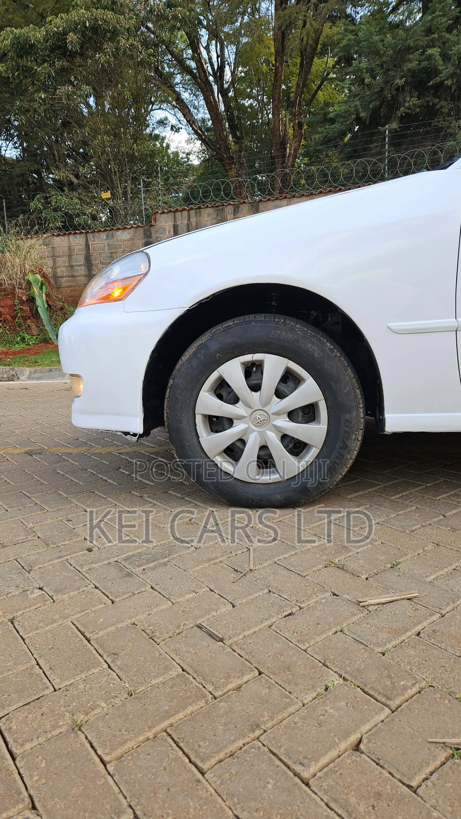 Toyota Mark II 2.0 RWD 2004 White