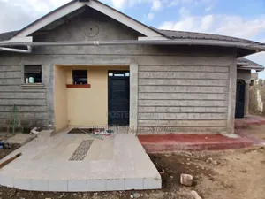 Furnished 3bdrm Bungalow in Witeithie for sale
