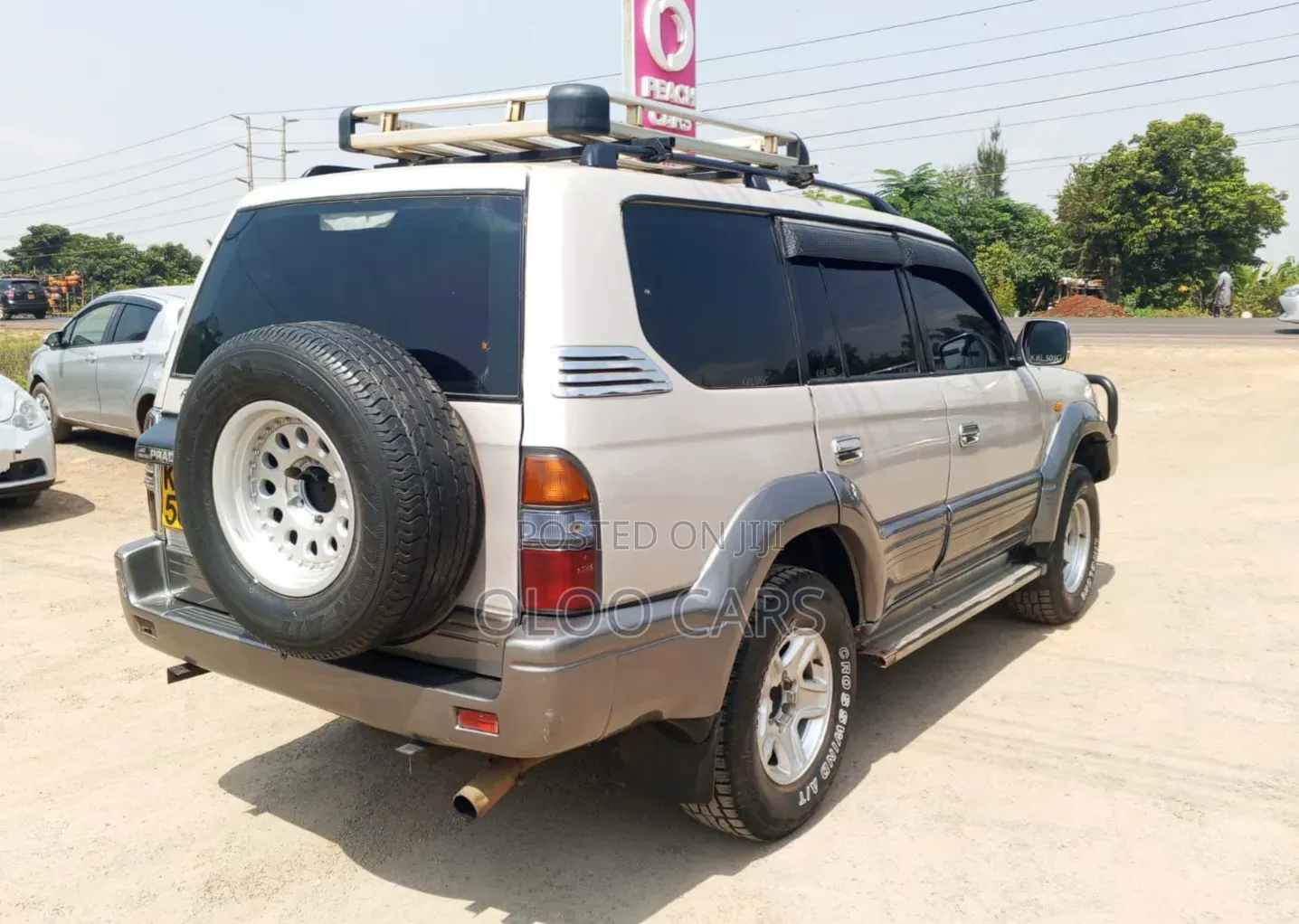 Toyota Land Cruiser 2003 Off white