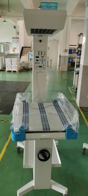 Baby Resuscitaire for NBU Units (High Quality)
