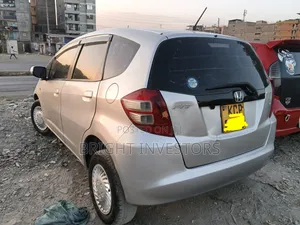 Honda Fit 2012 Silver