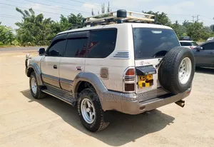 Toyota Land Cruiser Prado 2003 Silver