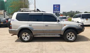 Toyota Land Cruiser Prado 2003 Silver
