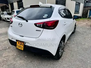 Mazda Demio 2017 White