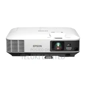 Tripod Projector Screen and Projector Hire 5000 LMS