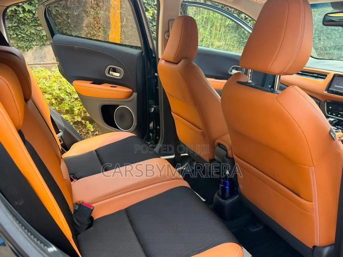Honda Vezel 2018 Black