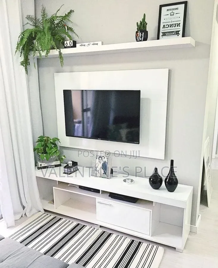 Minimalist Contemporary 6ft TV Media Unit