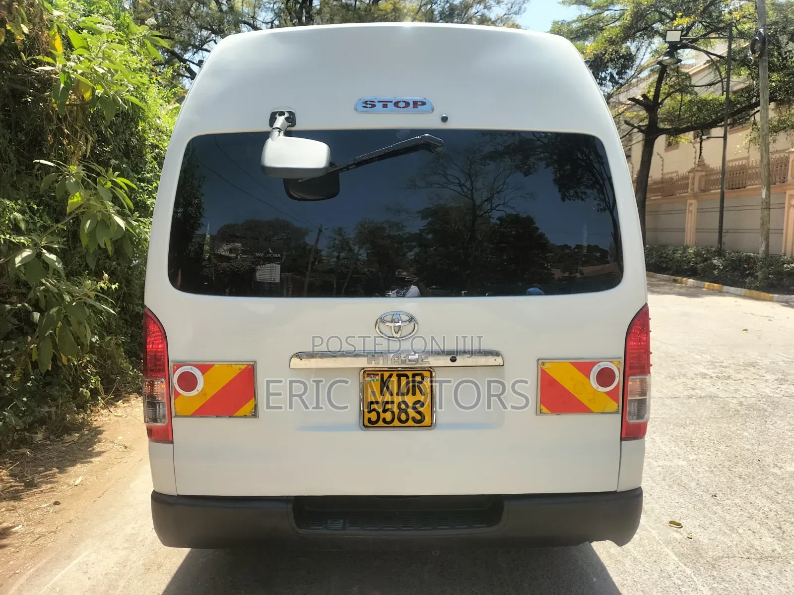Toyota HiAce 2019 White