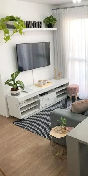 Premium High-Gloss Entertainment Console. 5ft
