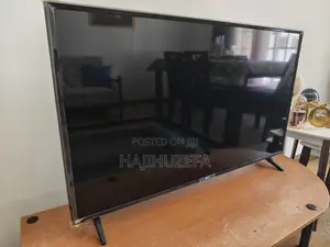 LG 43” Full HD Smart TV – Excellent Condition