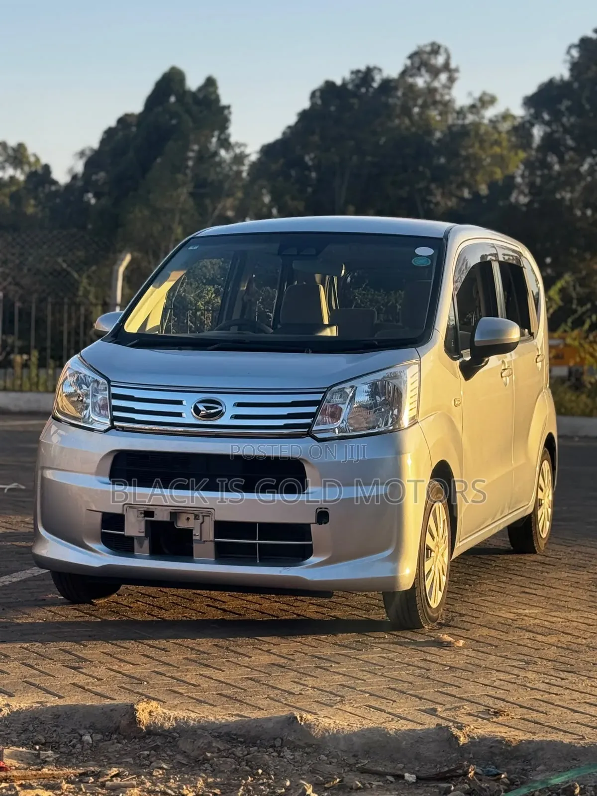 Daihatsu Move 2019 Silver