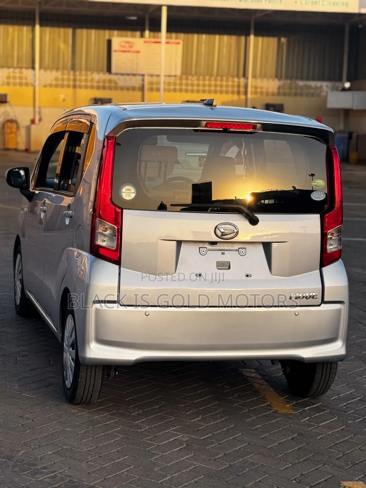 Daihatsu Move 2019 Silver
