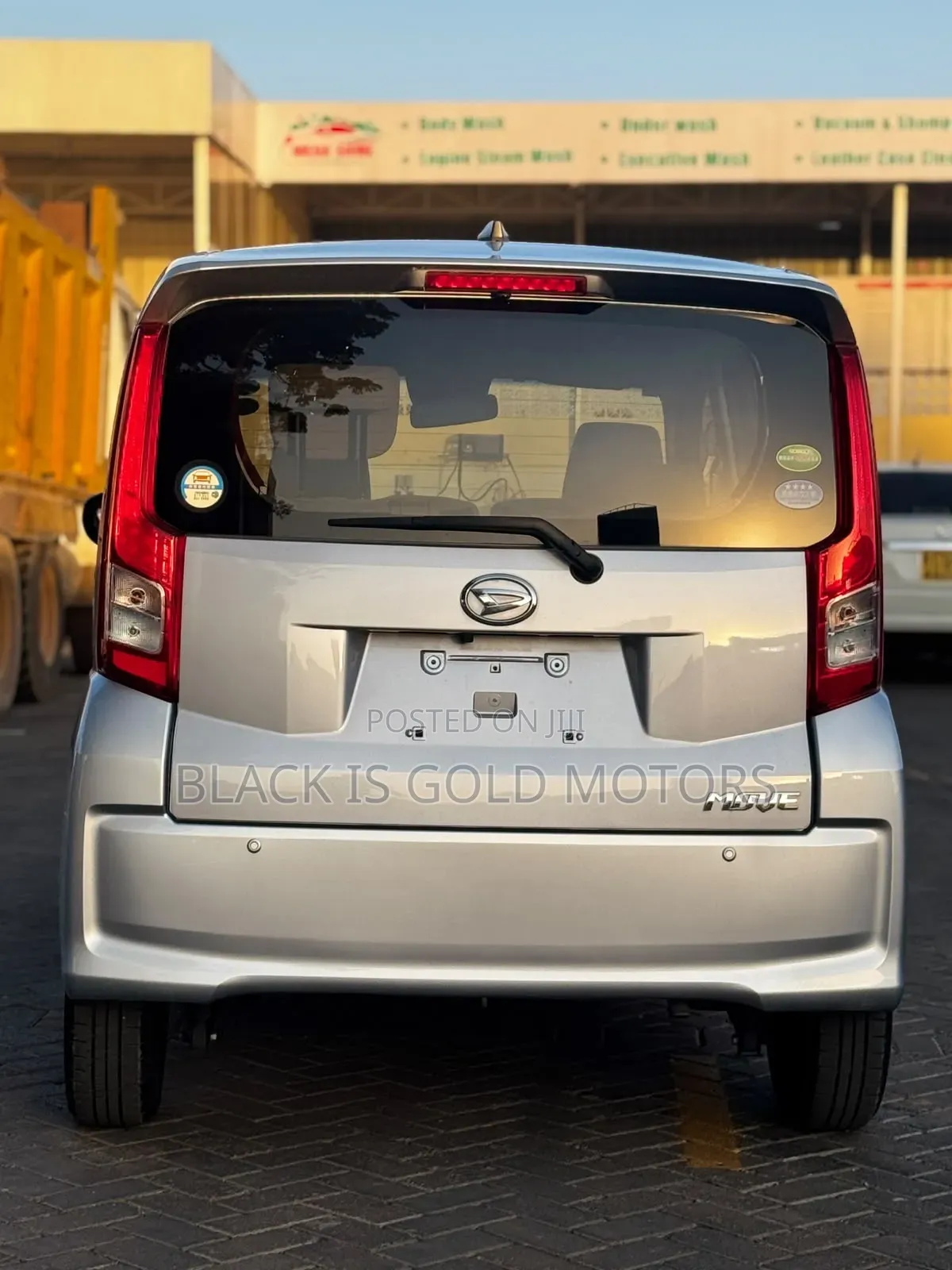 Daihatsu Move 2019 Silver