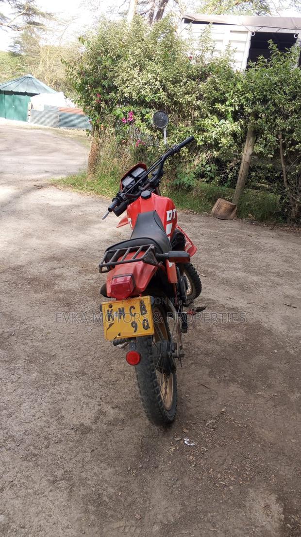 Yamaha DT175 2005 Red - thumbnail 5