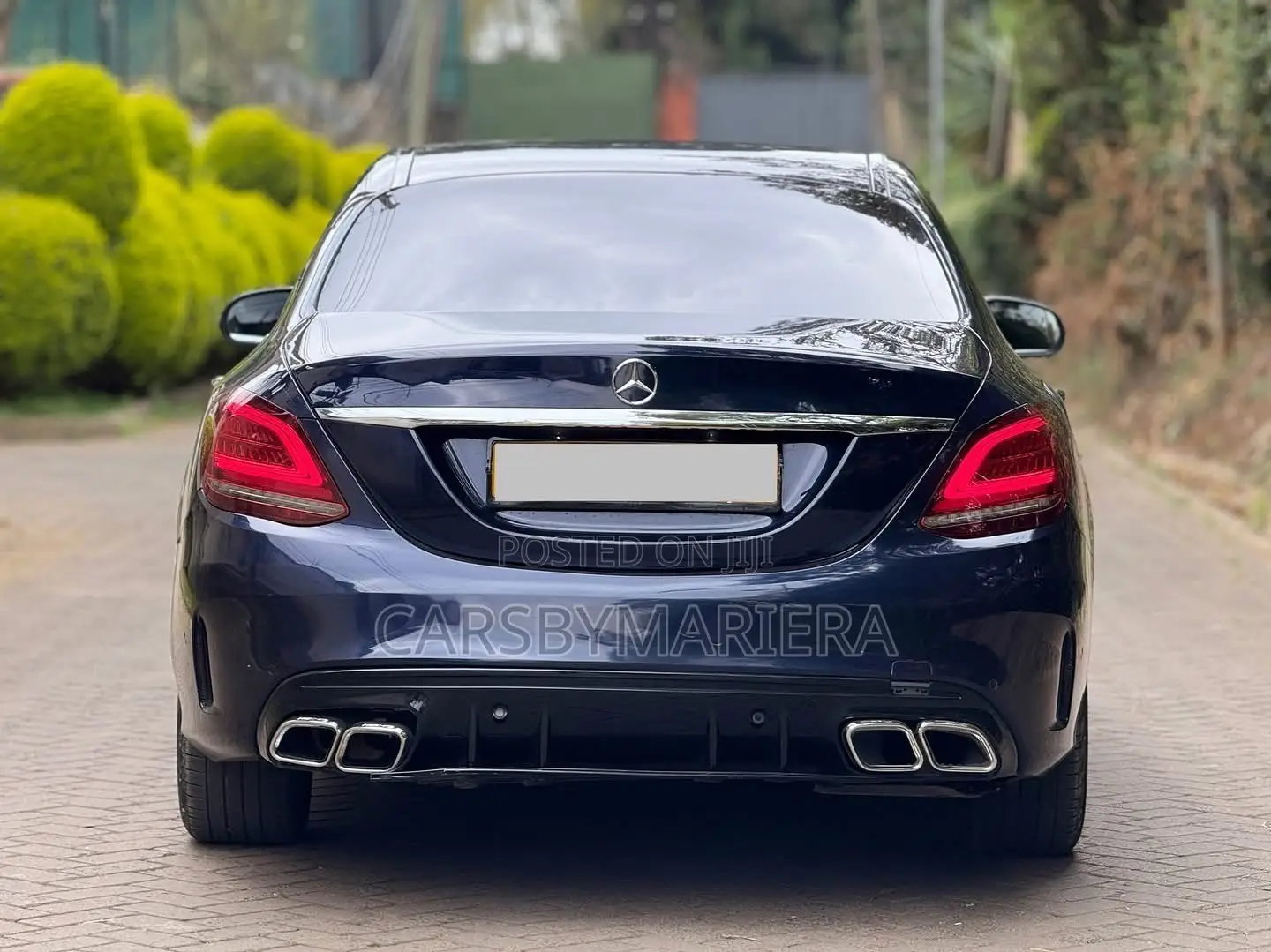 Mercedes-Benz C180 2015 Blue