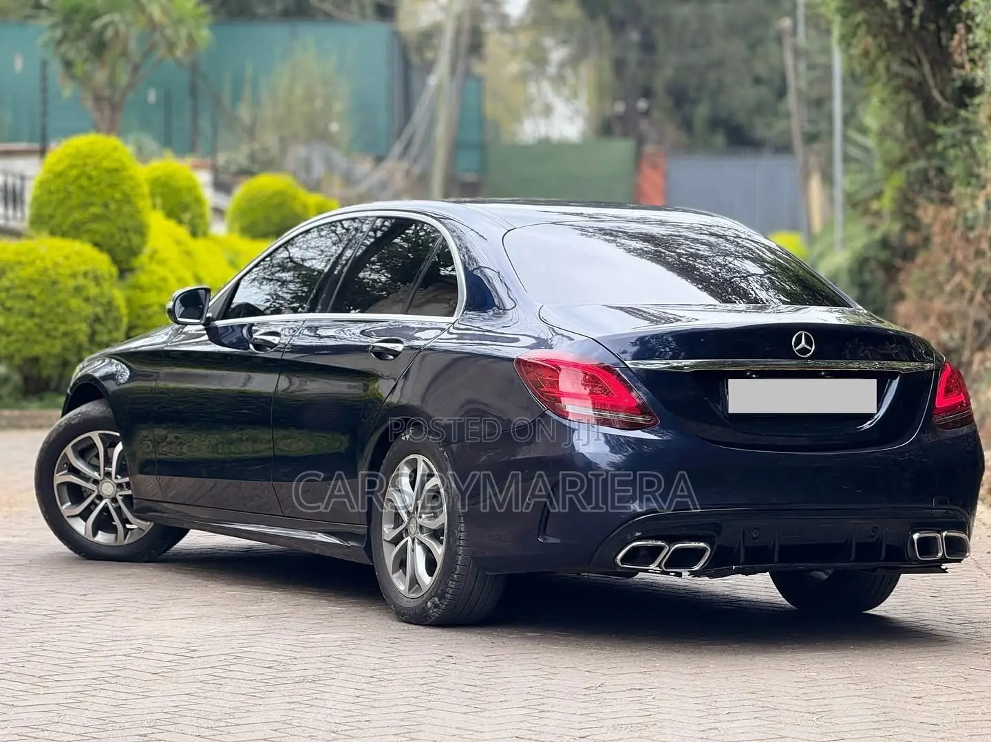 Mercedes-Benz C180 2015 Blue