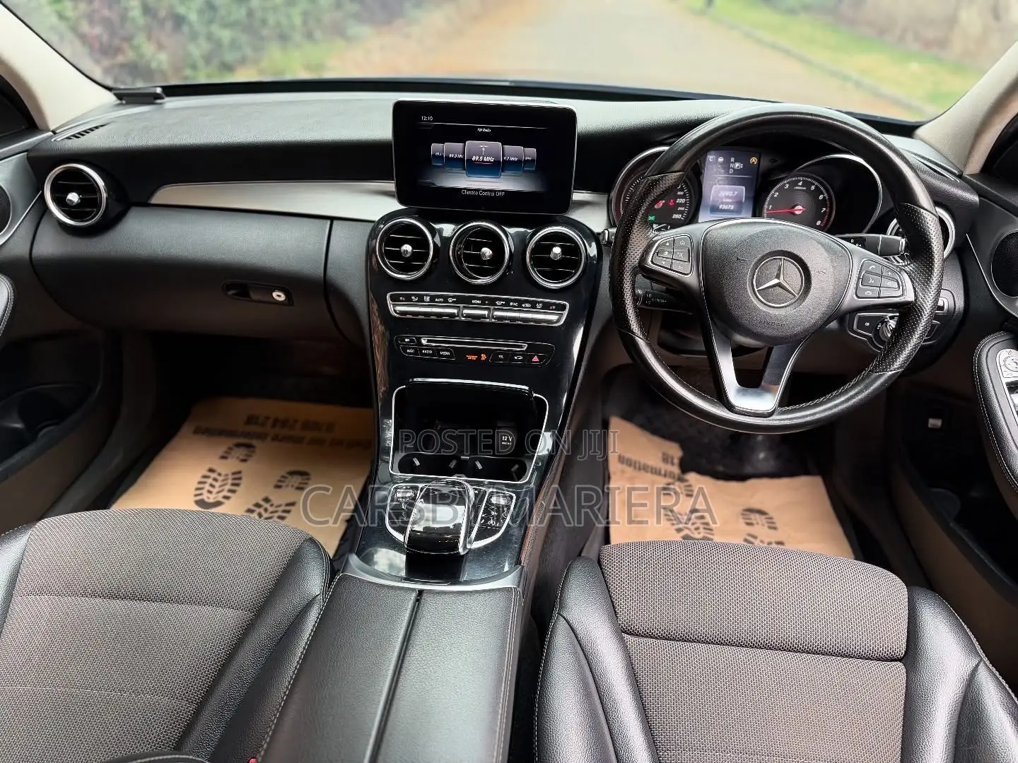 Mercedes-Benz C180 2015 Blue