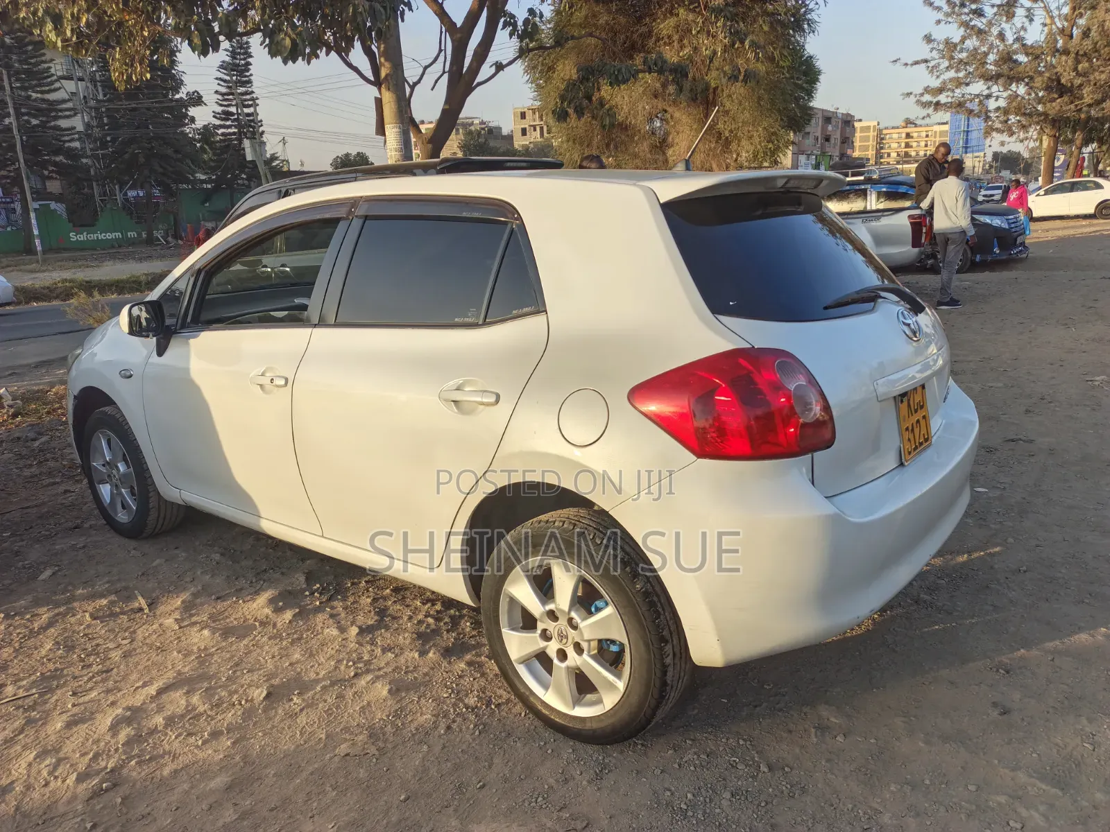 Toyota Auris 2010 White