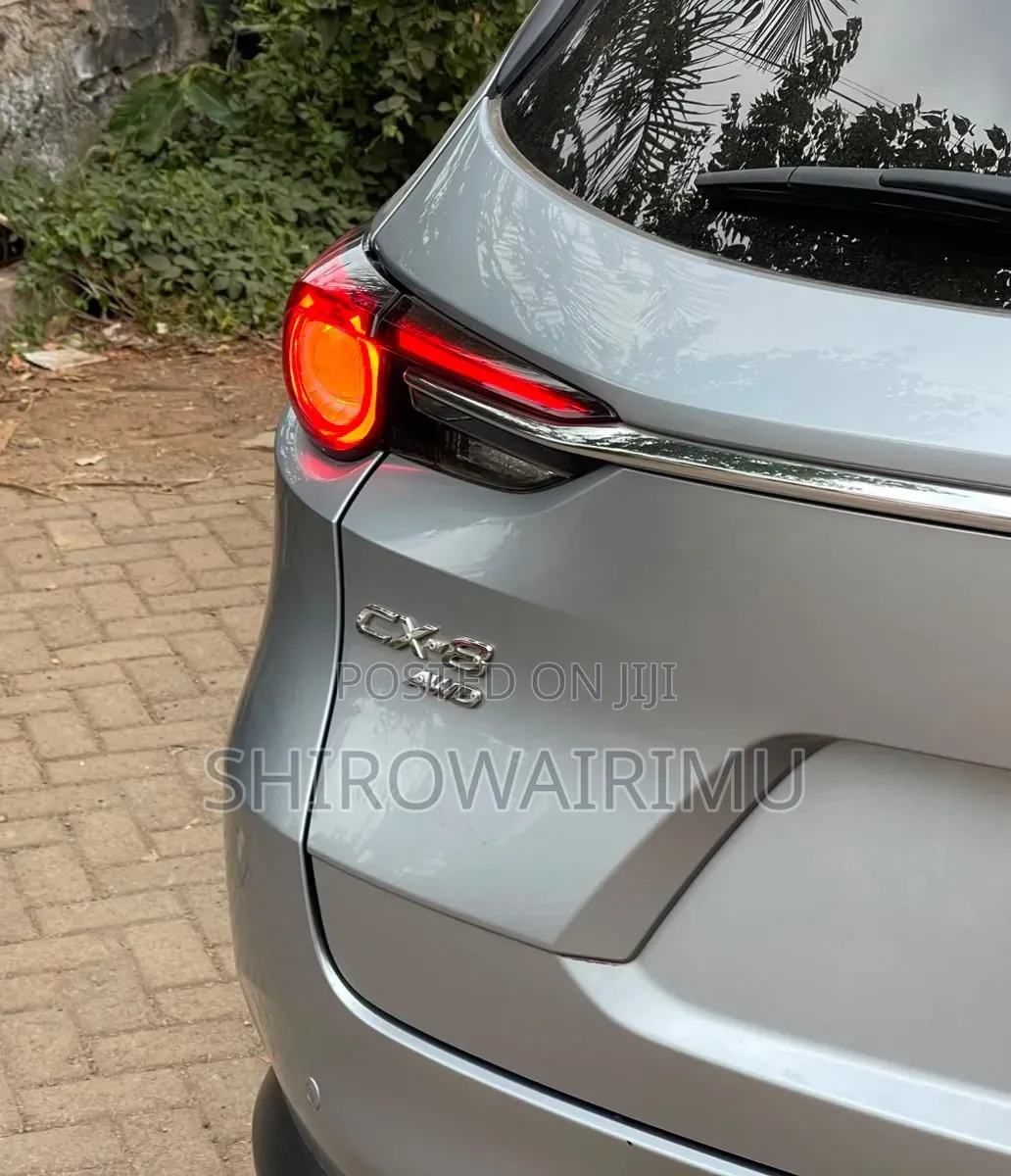Mazda CX-8 2018 Silver
