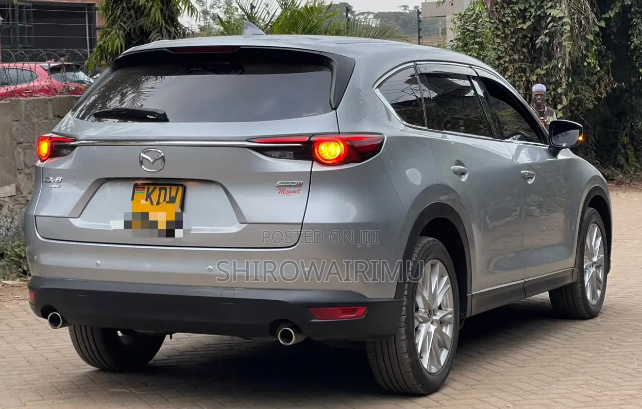 Mazda CX-8 2018 Silver