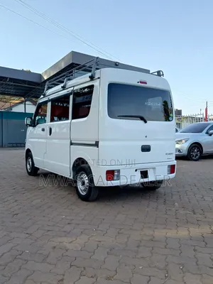 Suzuki Every 2020 White