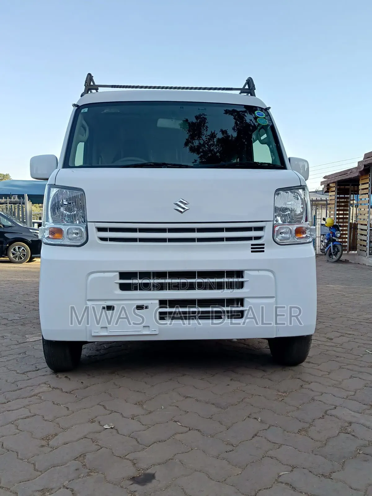 Suzuki Every 2020 White