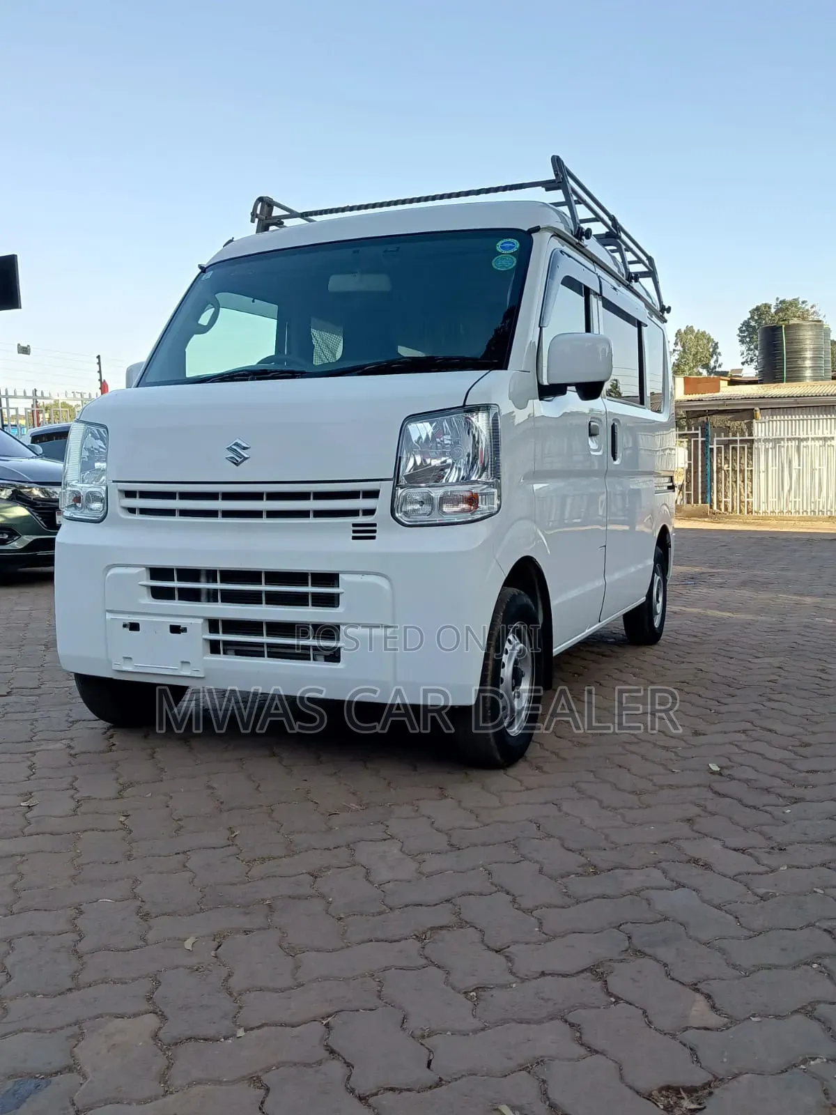 Suzuki Every 2020 White
