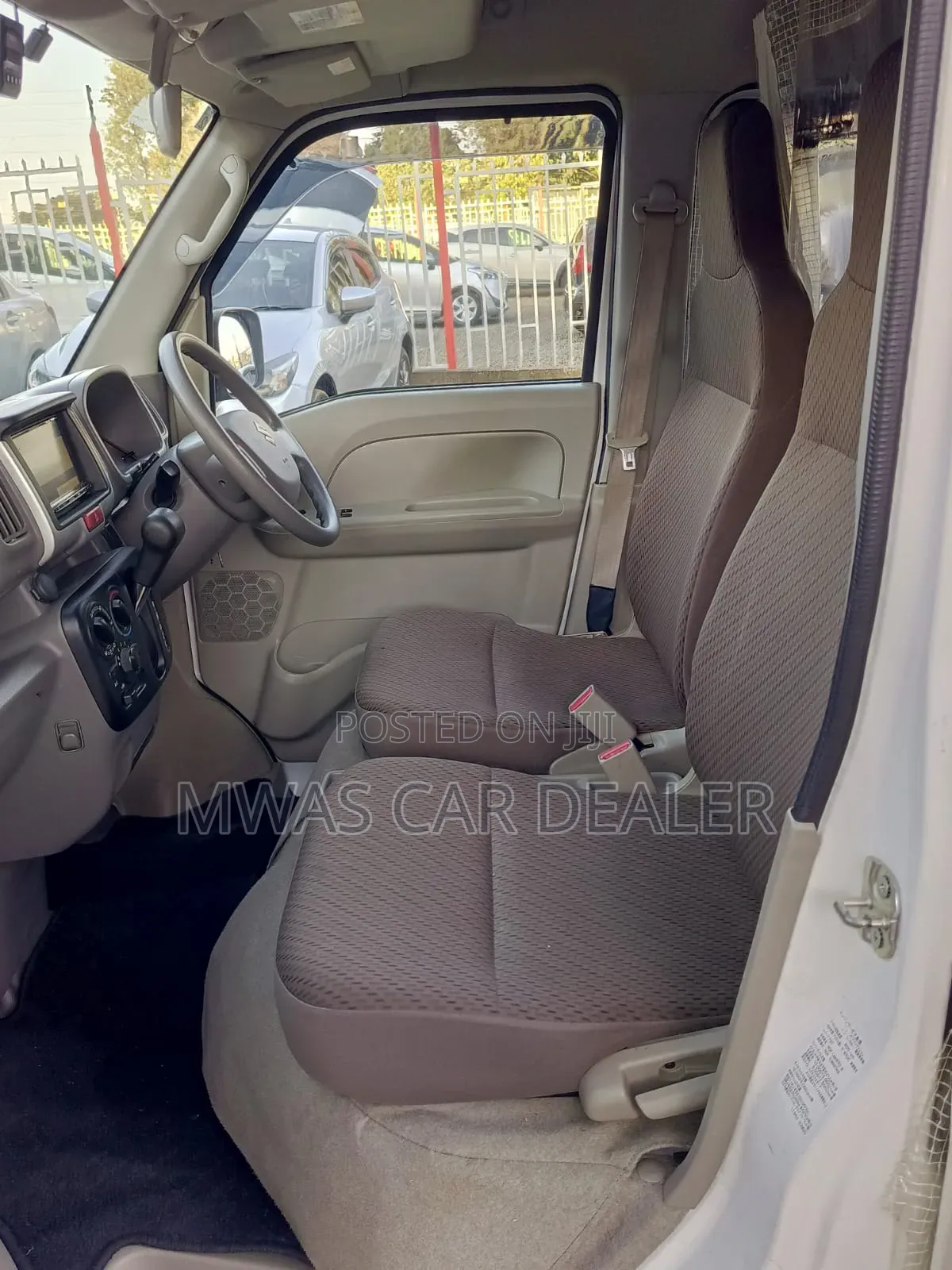 Suzuki Every 2020 White