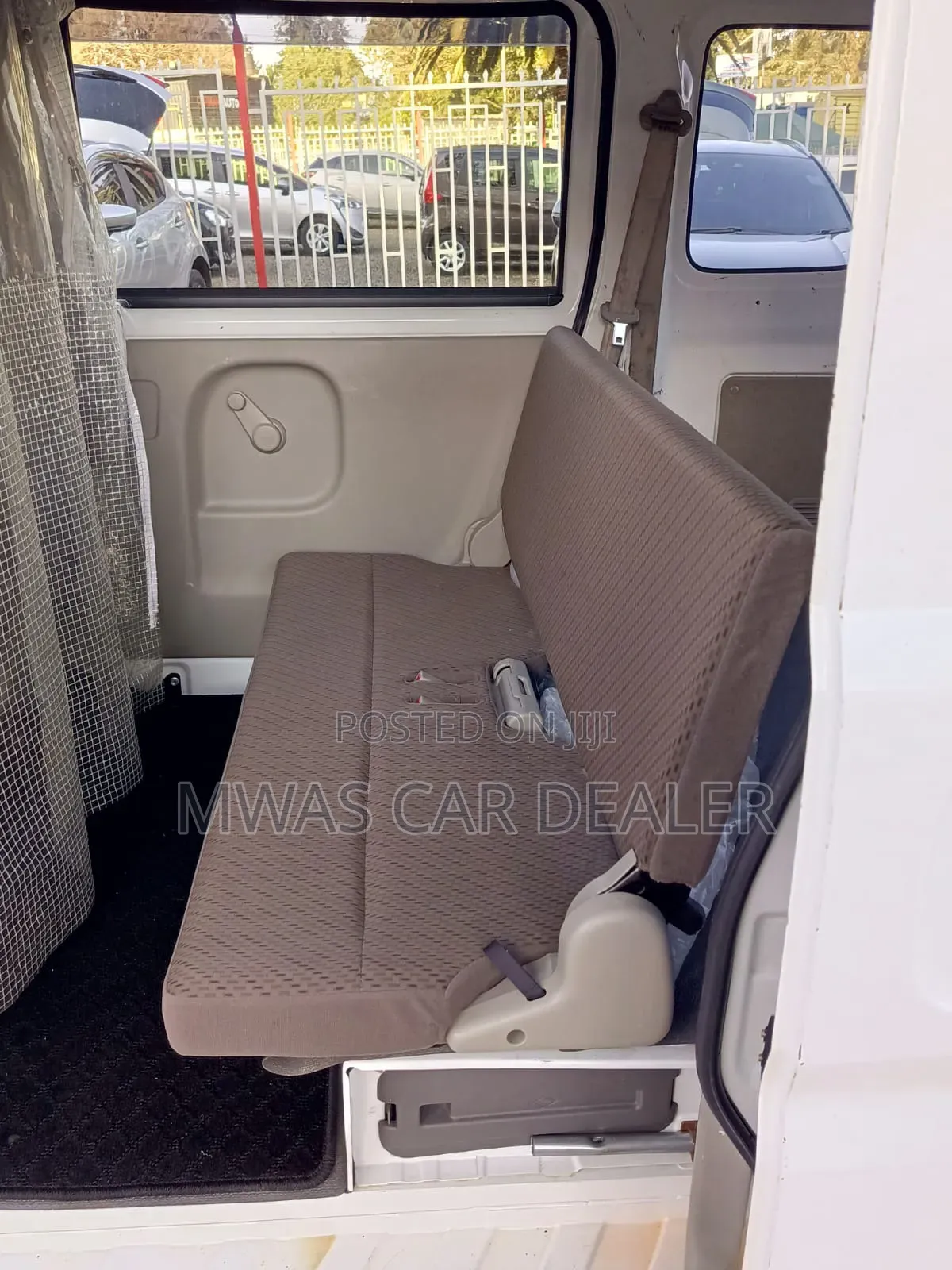 Suzuki Every 2020 White