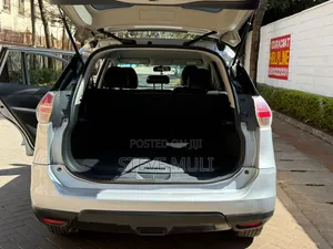 Nissan X-Trail 2016 Silver