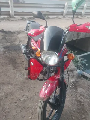 Bajaj Boxer 150 UG 2022 Red