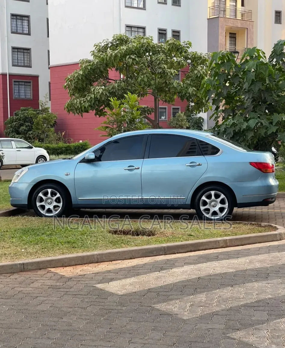 Nissan Bluebird 2007 Blue